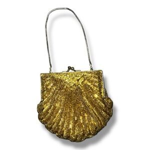 Vintage gold beaded shell purse